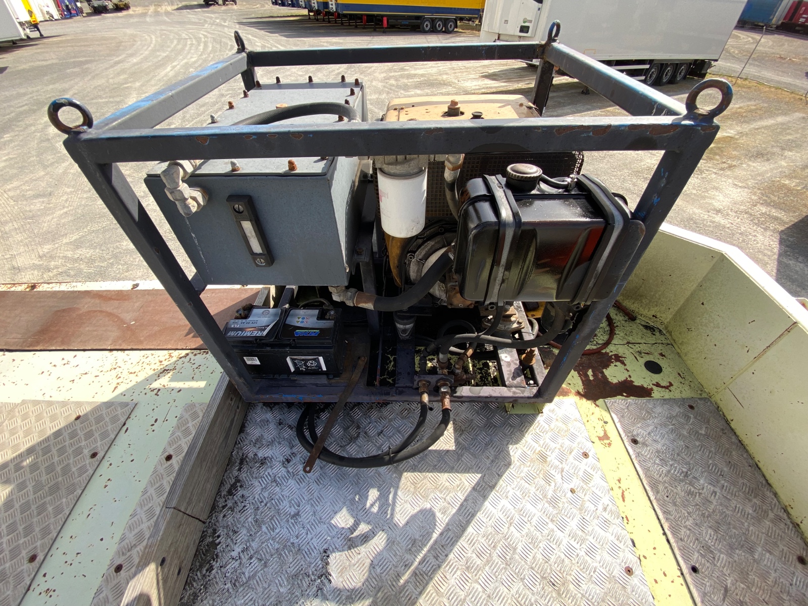 e 9323 bcy xmreur00040000677 foto extra 2