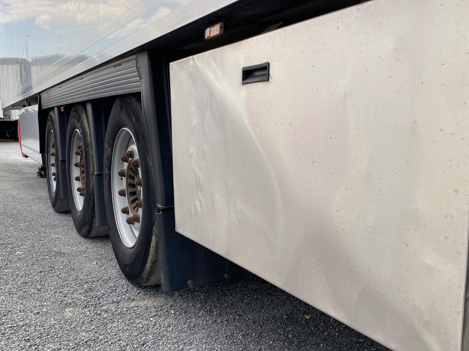 r 0572 bcv wkesd000000702035 foto extra 6