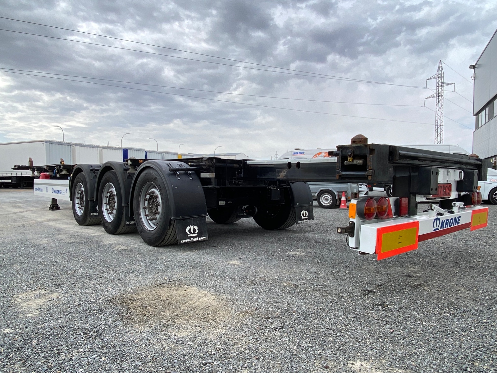 r 1707 bcs wkesd000000661243 vista trasera esq izq