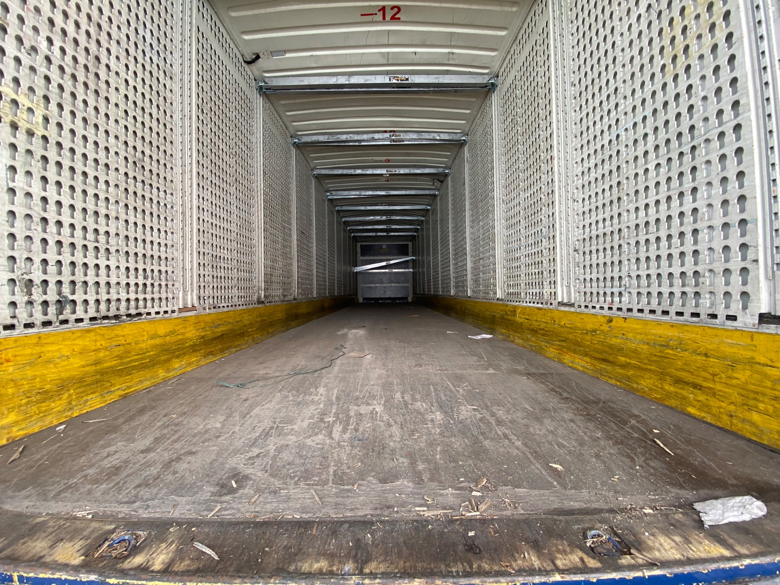 r 1961 bcv wkesd000000712165 vista interior