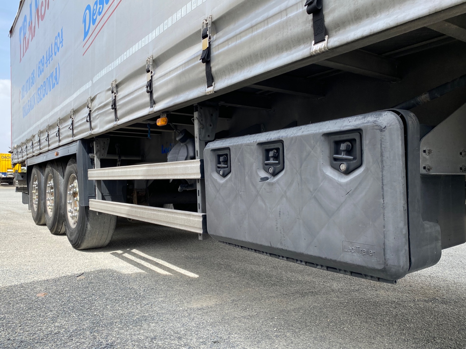 r 4081 bcz vv1p3aa5asn181848 foto extra 2