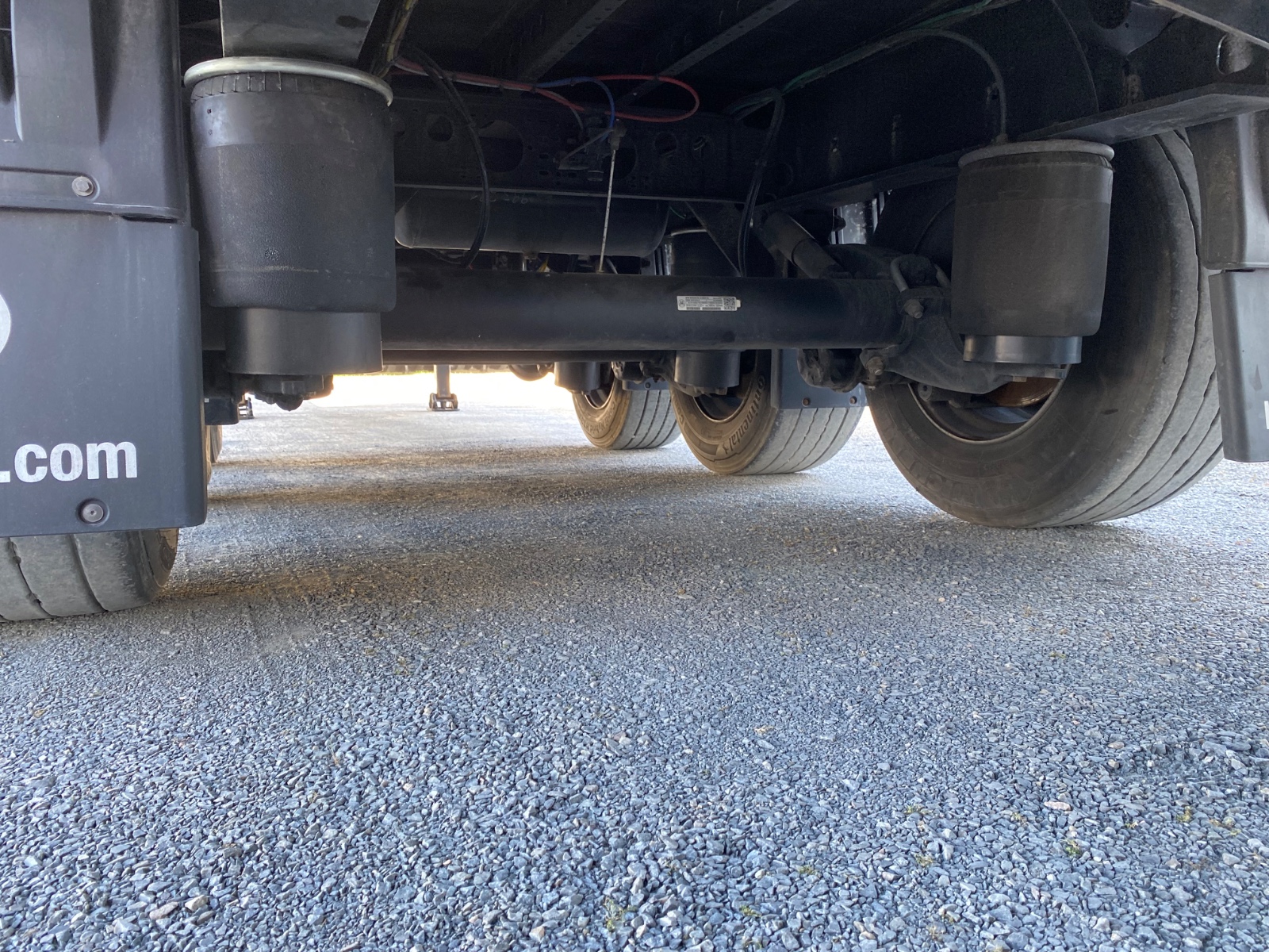 R-4588-BDJ-WKESD000000993291-Foto-Extra-3