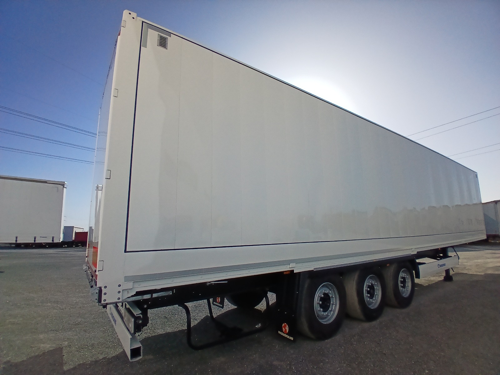 R-5245-BCX-WKESD000000725986-Vista-Trasera-Esq-Der