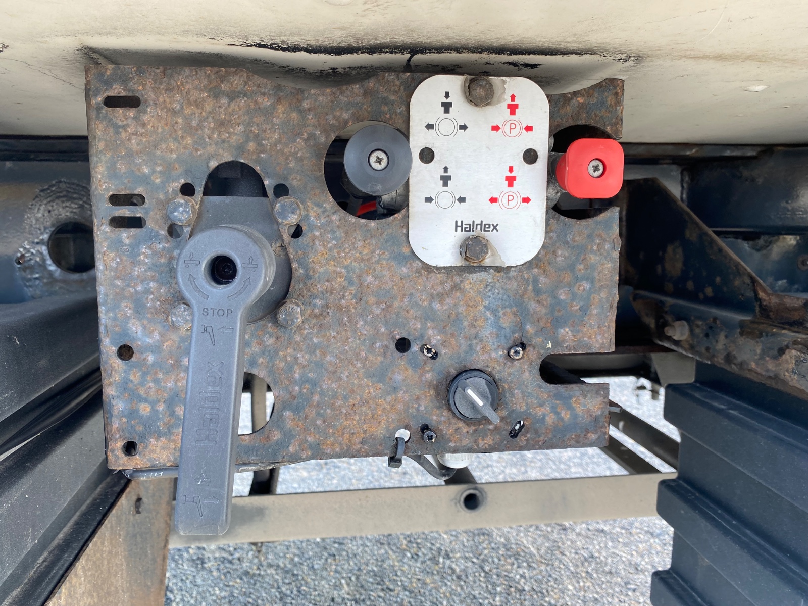 r 7078 bck wkesd000000488000 foto extra 5