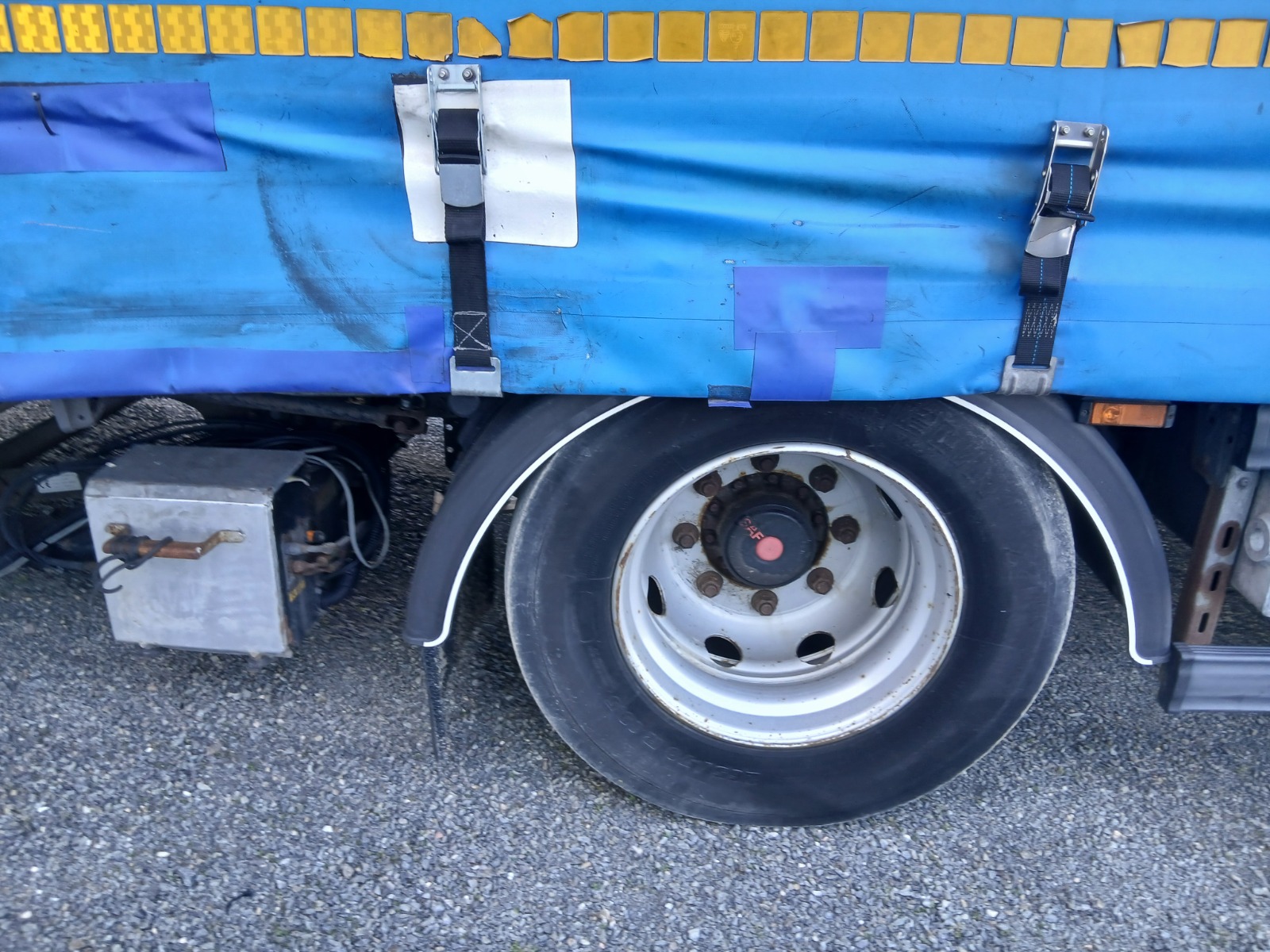 R-7856-BDJ-WSJZWF220FTLA0144-Foto-Extra-1