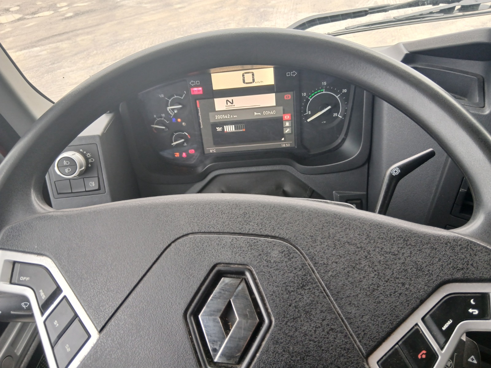 VF630V163HD000133-Foto-Extra-2