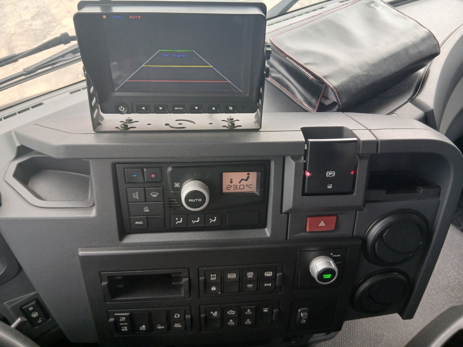 VF630V163HD000133-Foto-Extra-4