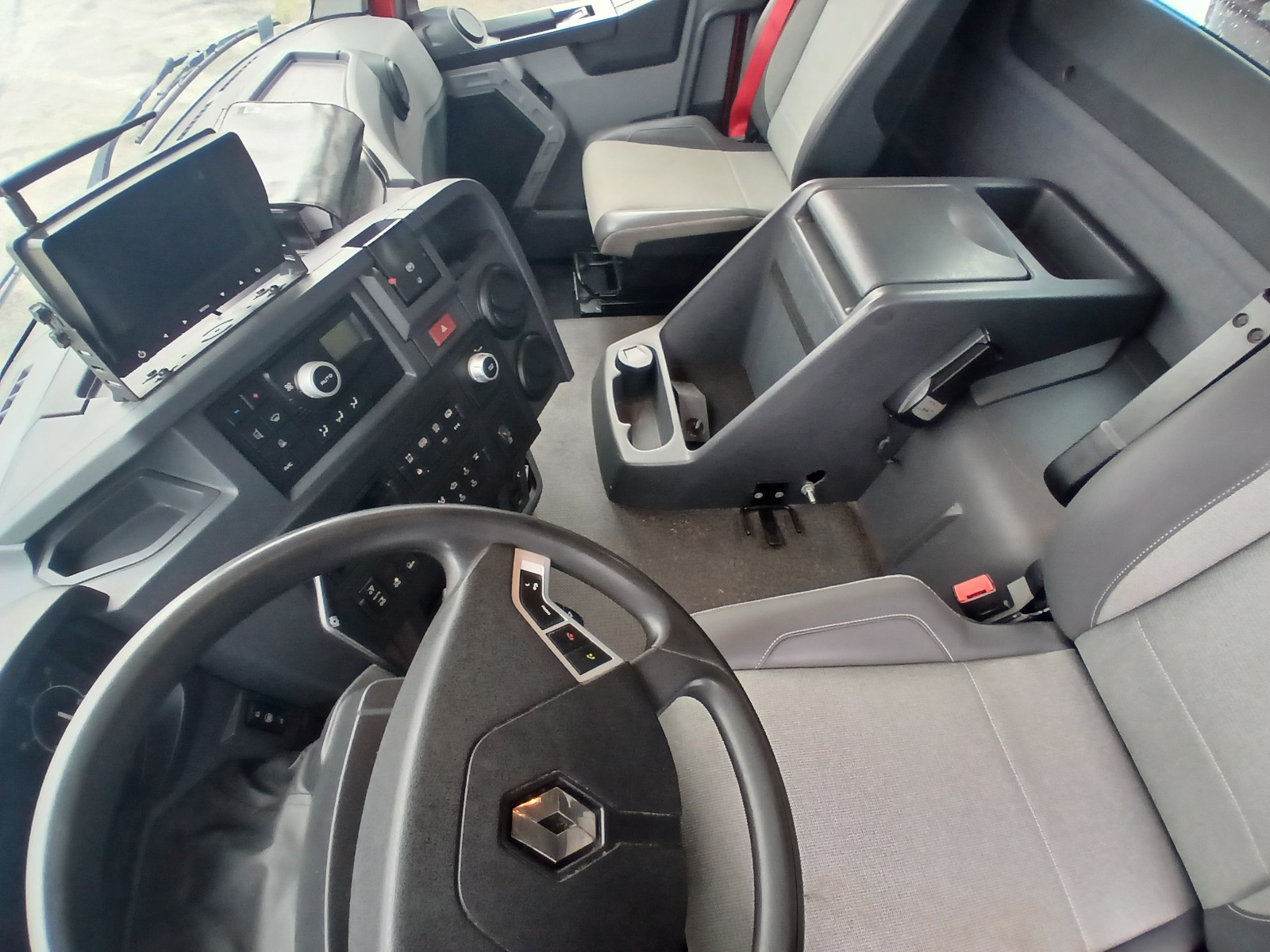 VF630V163HD000133-Vista-Interior