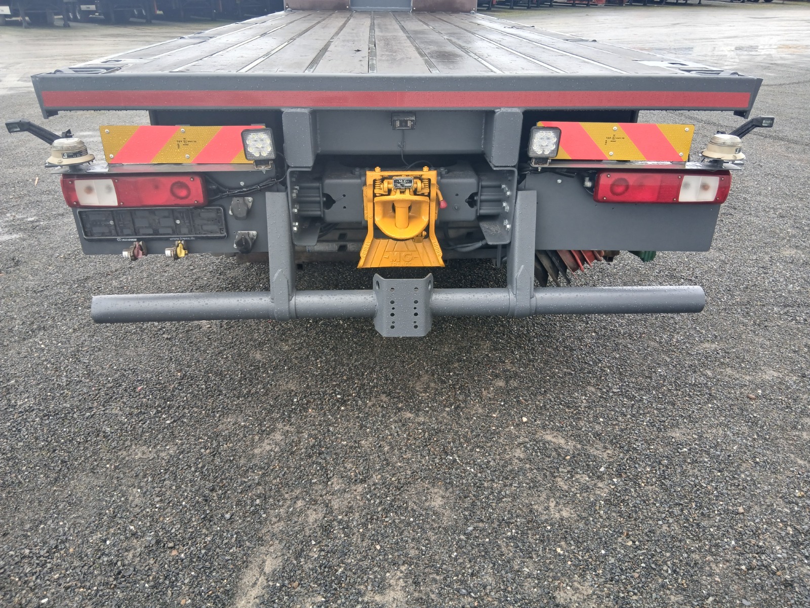 VF630V163HD000133-Vista-Trasera