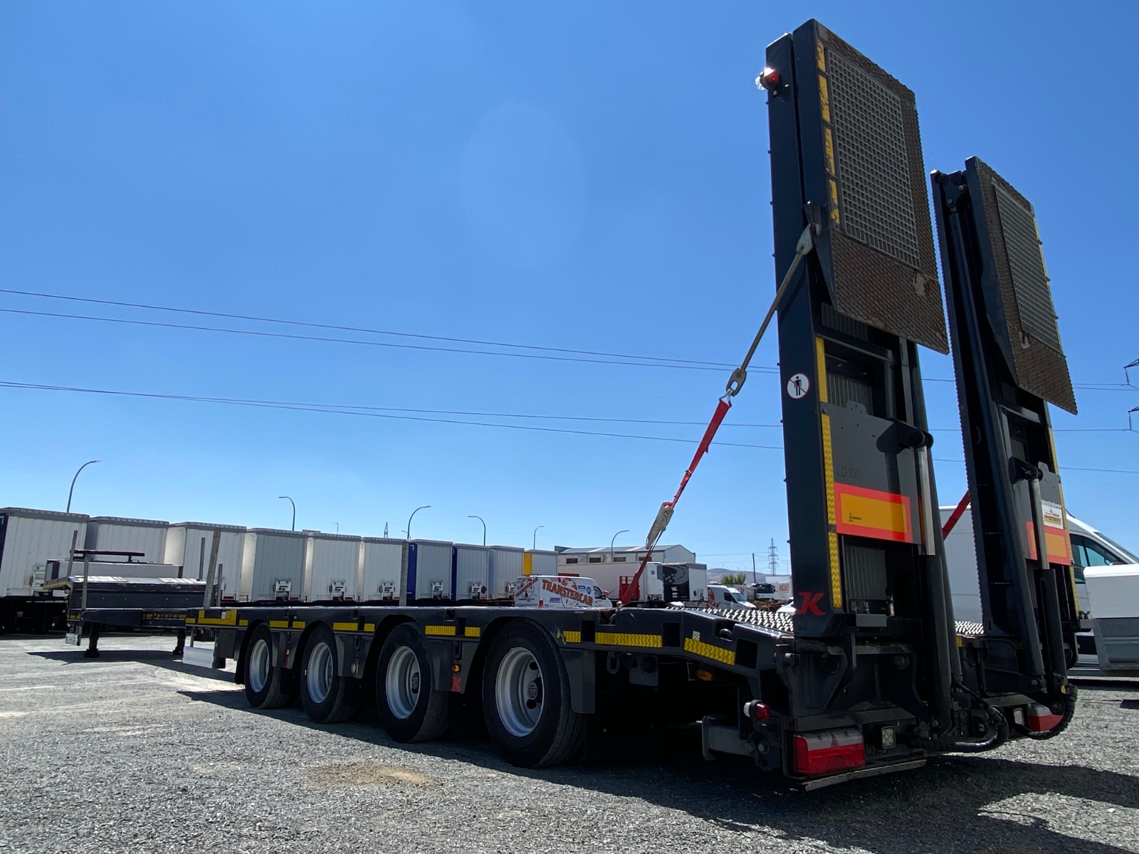 wkvdas00400120752 vista trasera esq izq