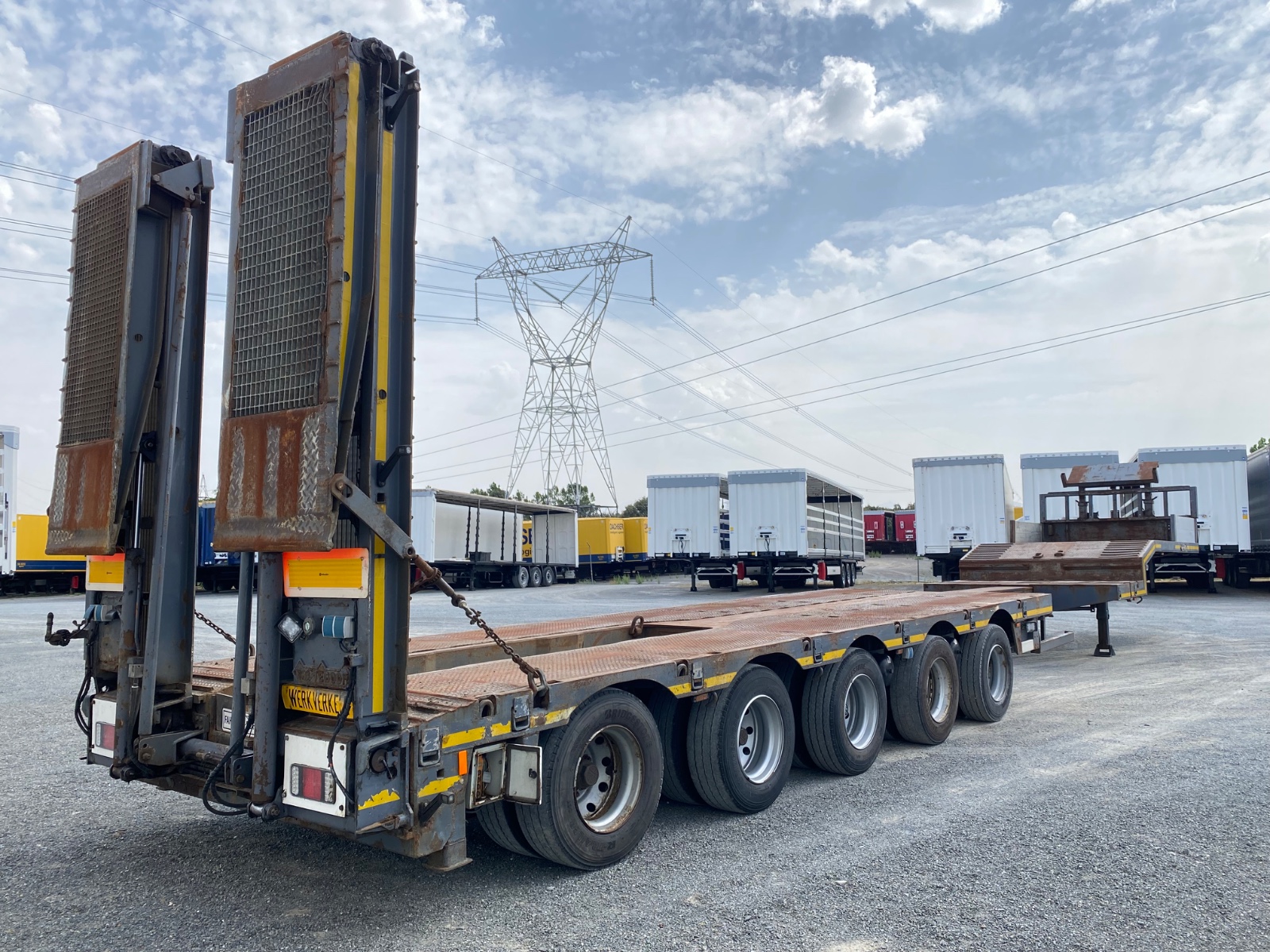 xmr0sd00080000648 vista trasera esq der