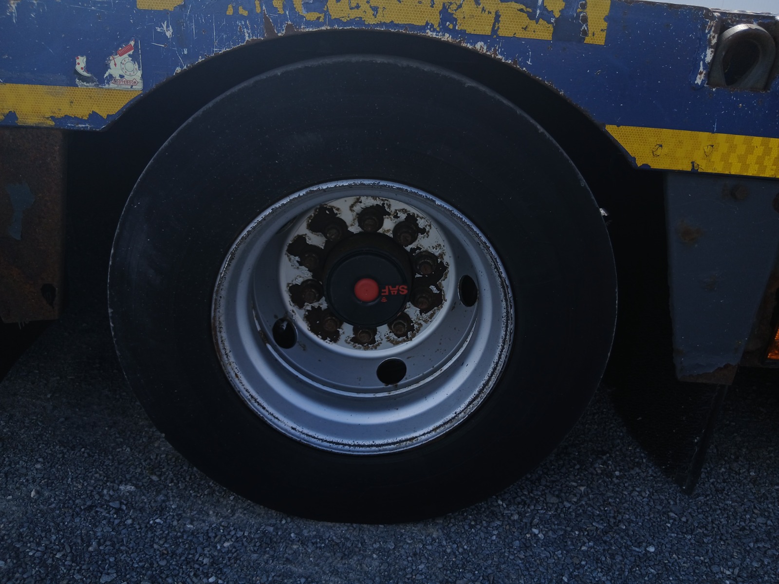 XMR0SD000B0000247-Foto-Extra-1