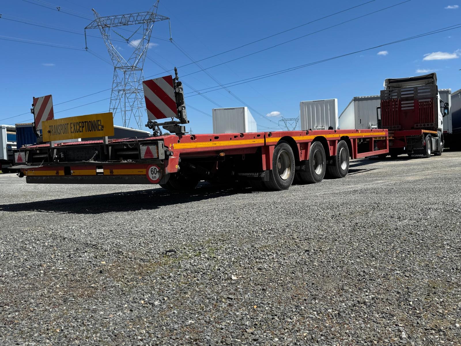 YAFSR3008J0021771-Vista-Trasera-Esq-Der