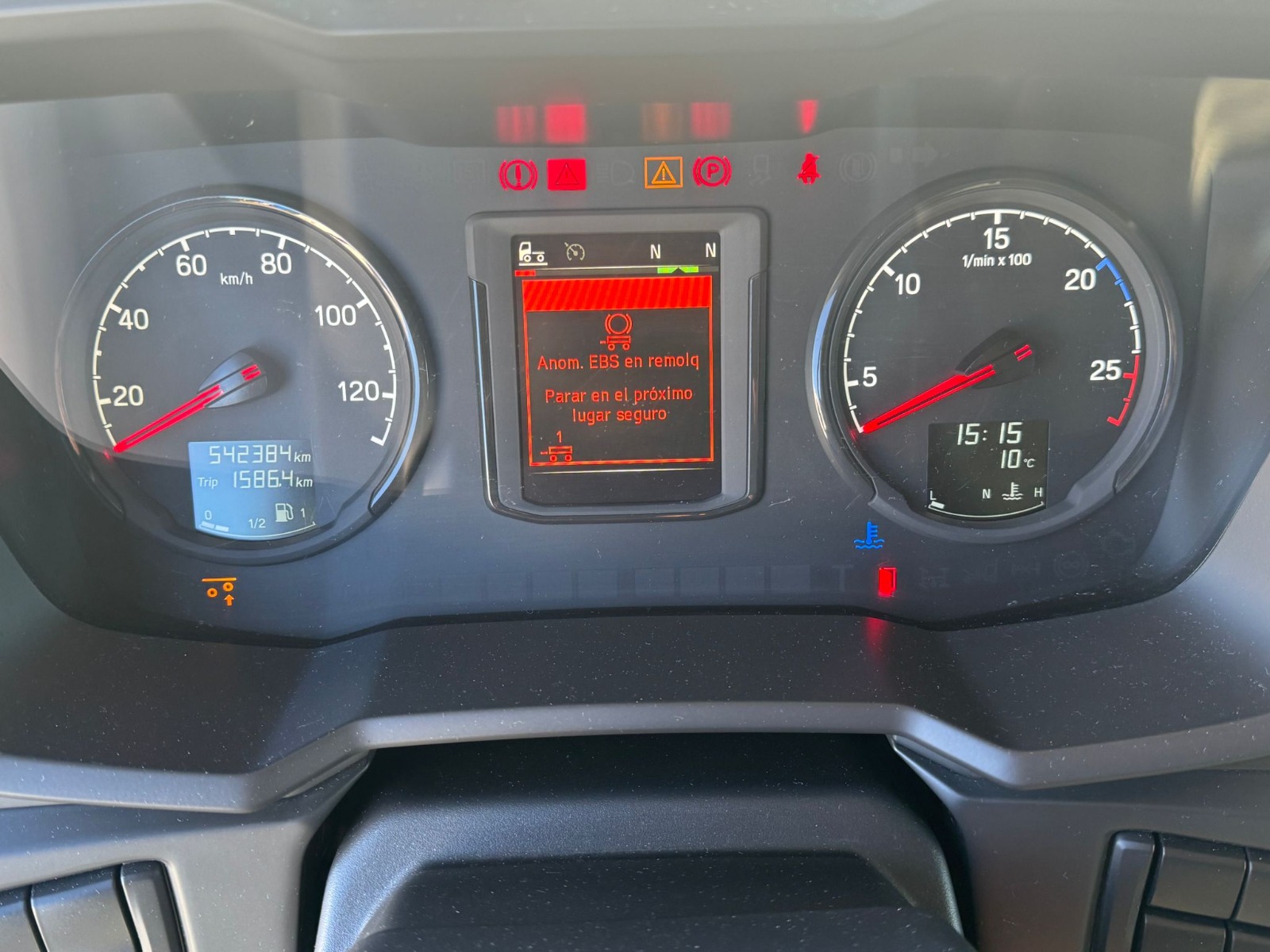 YS2S6X20005543745-Foto-Extra-2