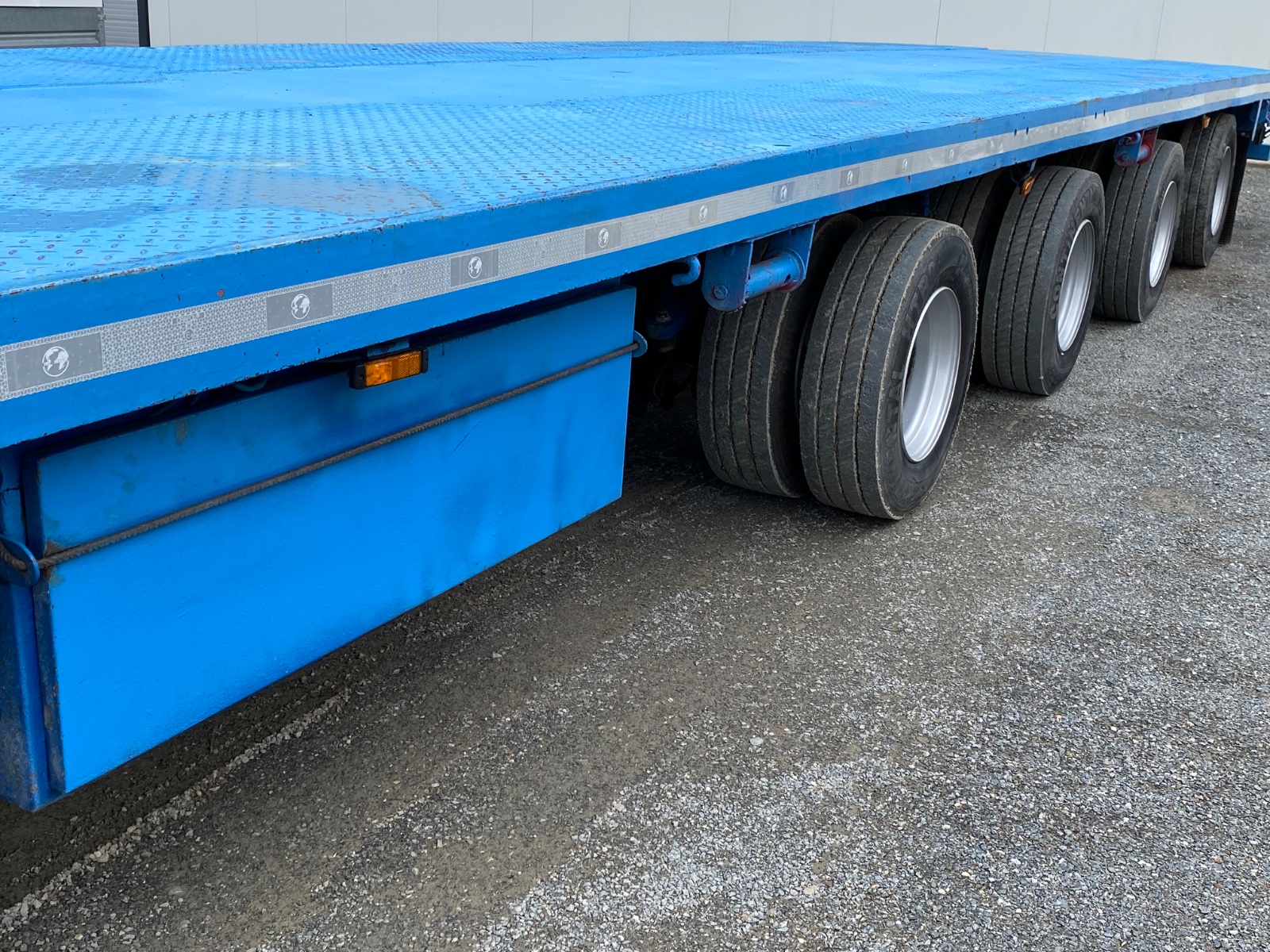 e 2206 bbx foto extra 9