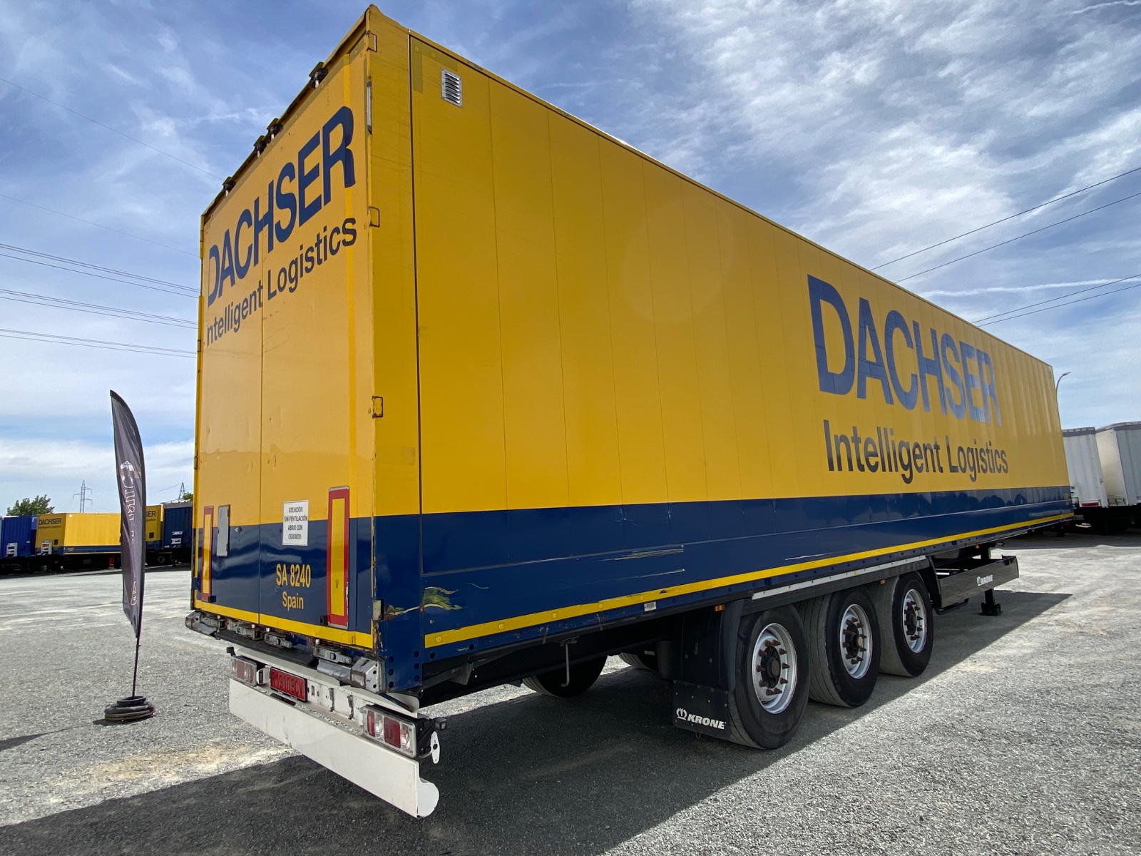 r 1910 bcv wkesd000000712110 vista trasera esq der
