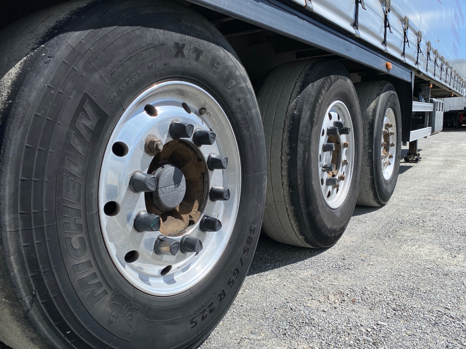 r 2168 bcx vv1p3aa5asn174758 foto extra 5