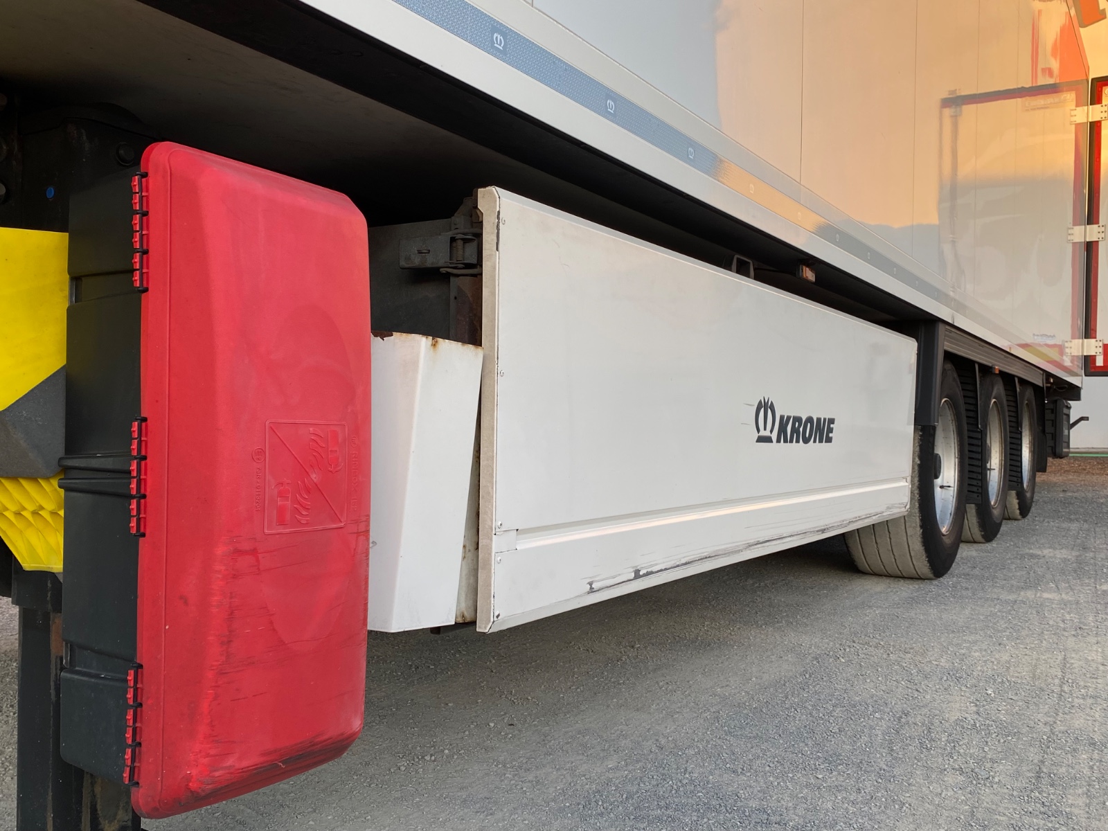 r 5064 bdf wkesd000000932910 foto extra 6