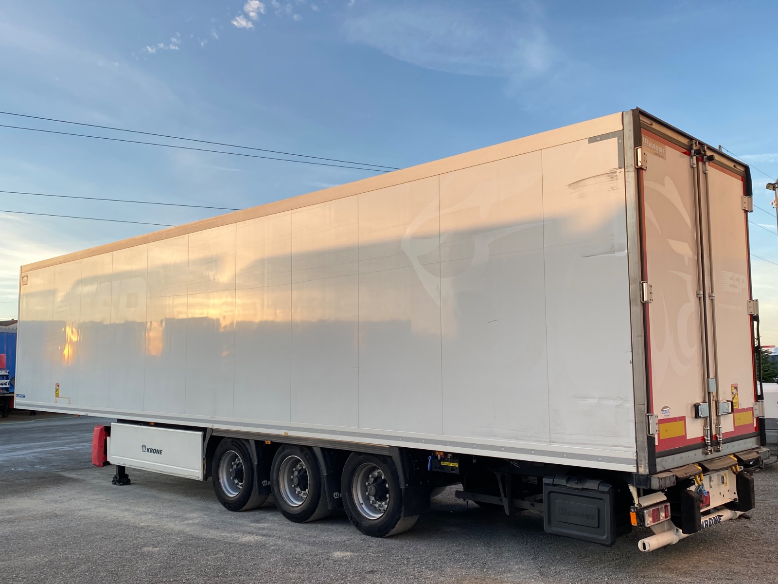 r 5064 bdf wkesd000000932910 vista trasera esq izq