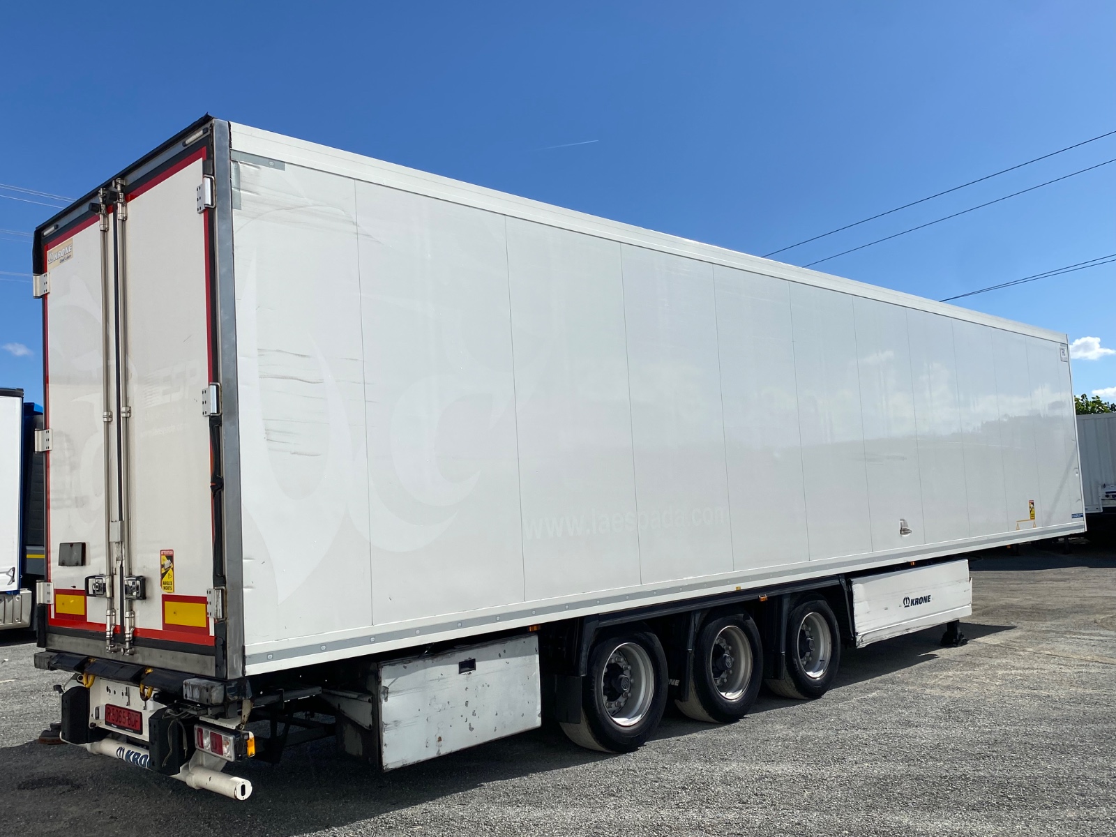 r 5065 bdf wkesd000000932911 vista trasera esq der