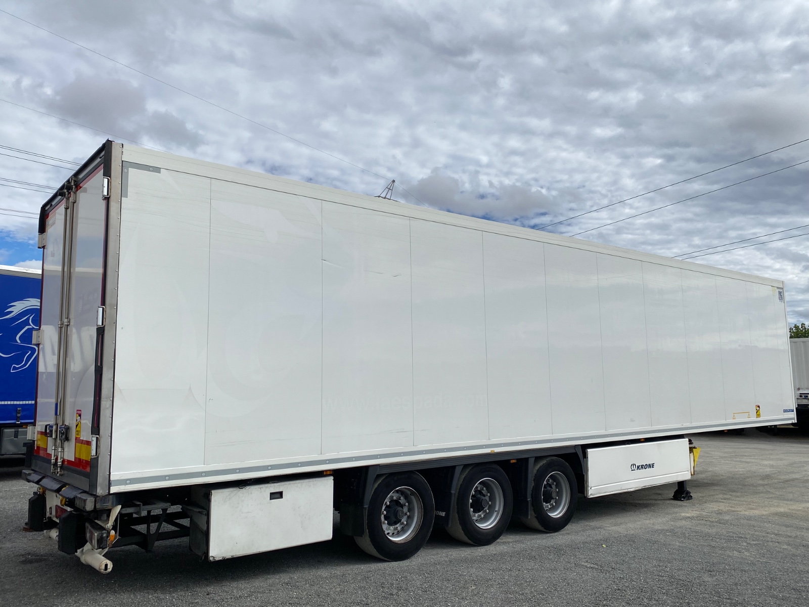 r 5070 bdf wkesd000000932914 vista trasera esq der