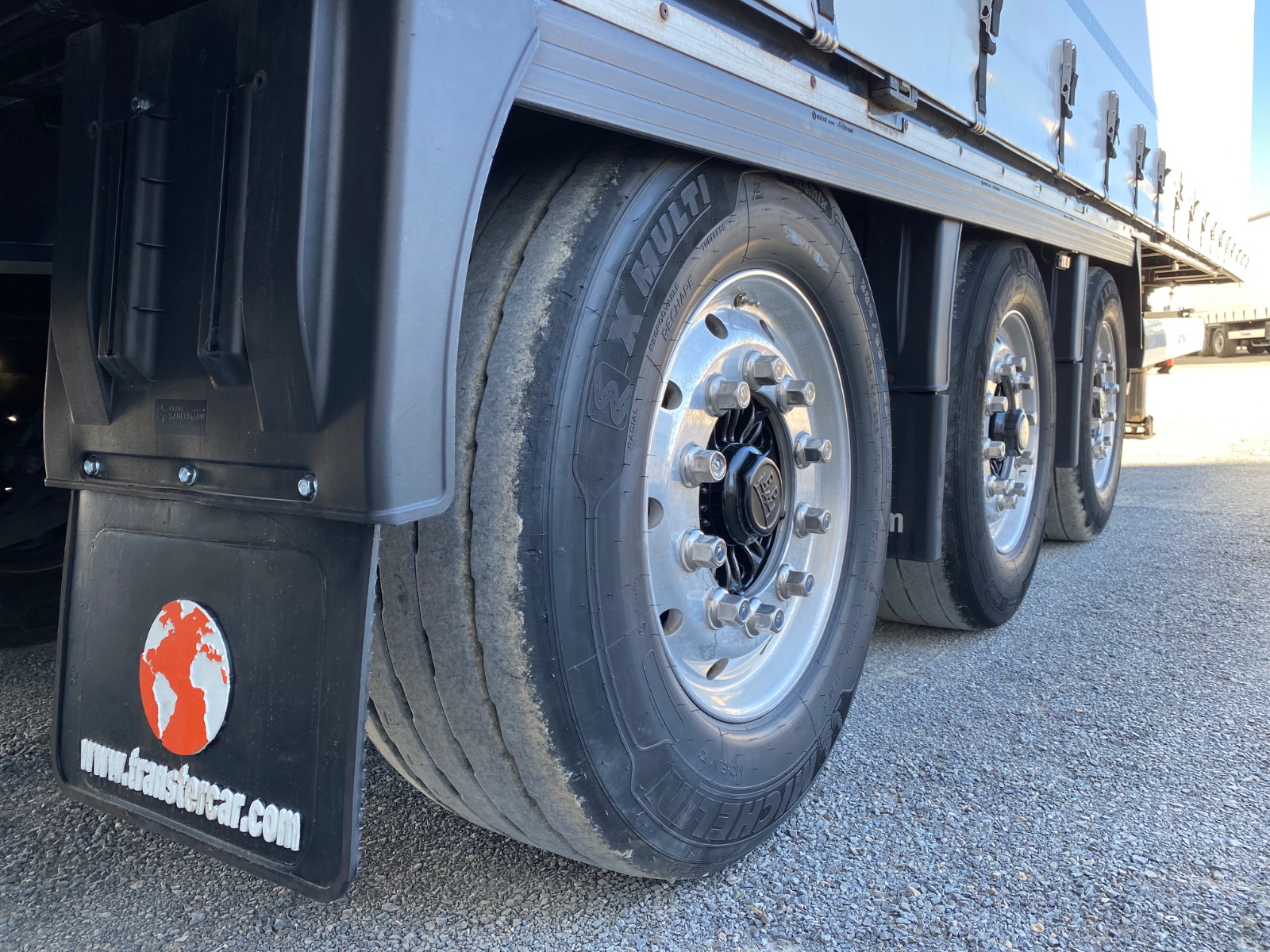 r 5695 bdf wkesd000000924507 foto extra 3