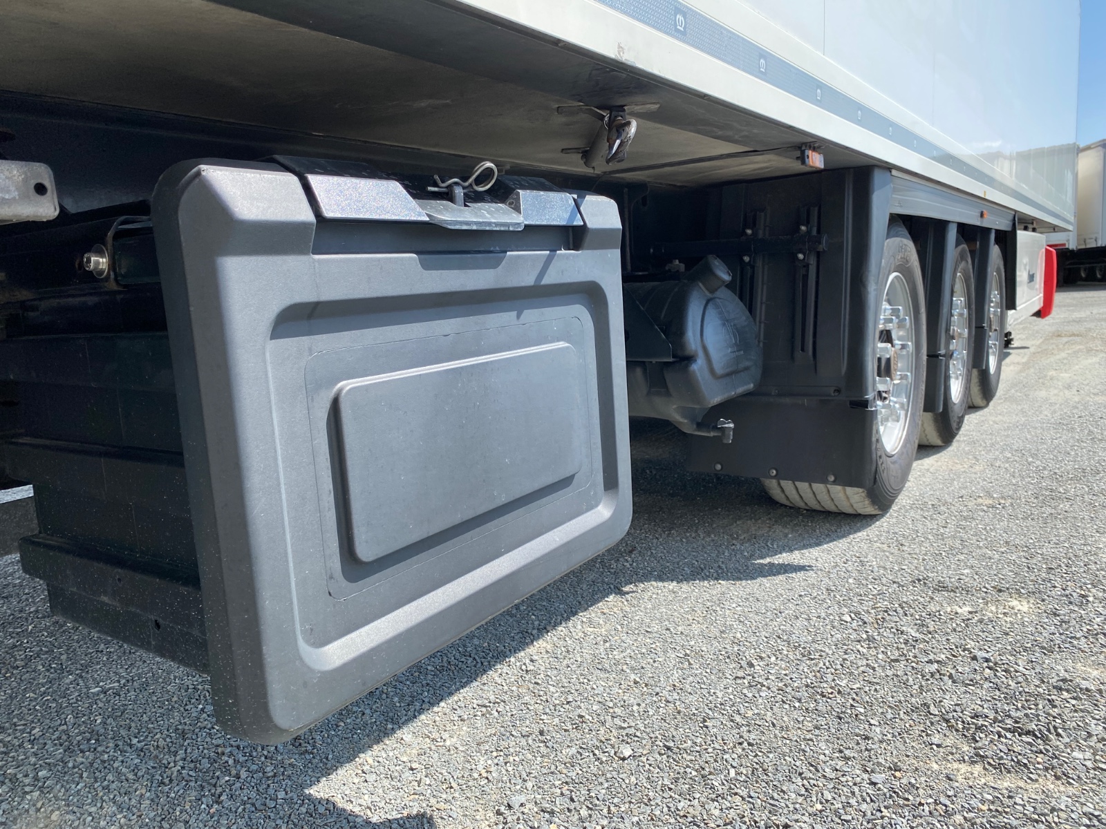 r 7520 bdf wkesd000000937449 foto extra 2