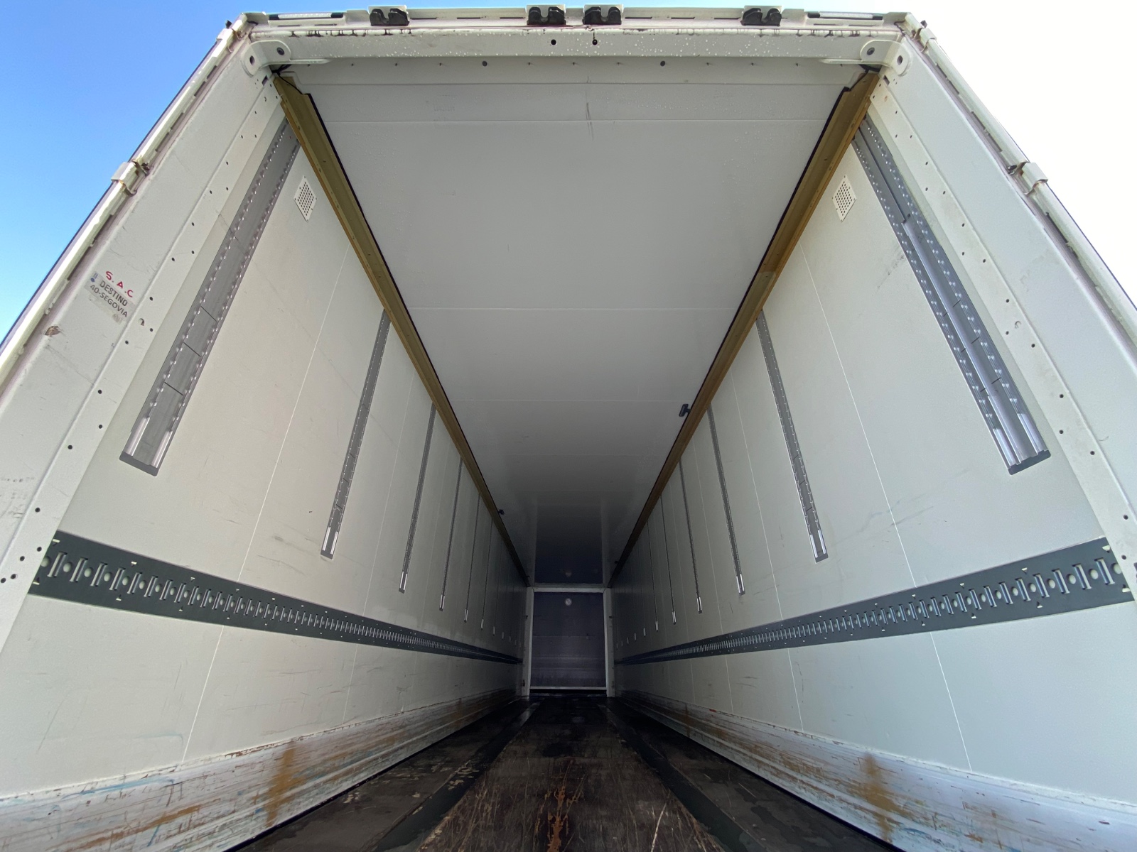 r 8880 bdm wkesd000001087738 foto extra 1