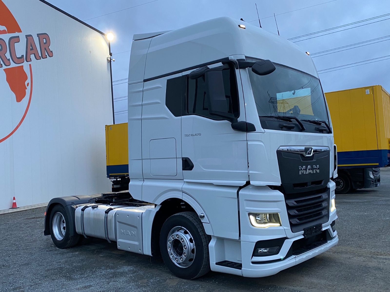 wma13kzz9mp160631 vista frontal esq der