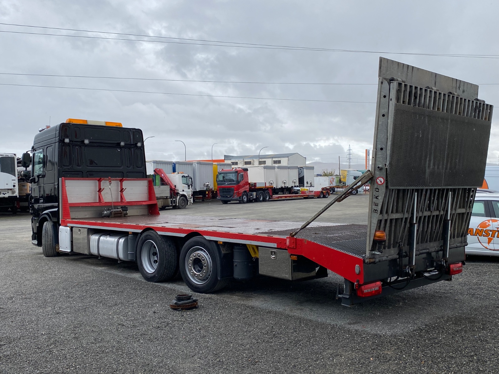 xlrash4100g168474 vista trasera esq izq