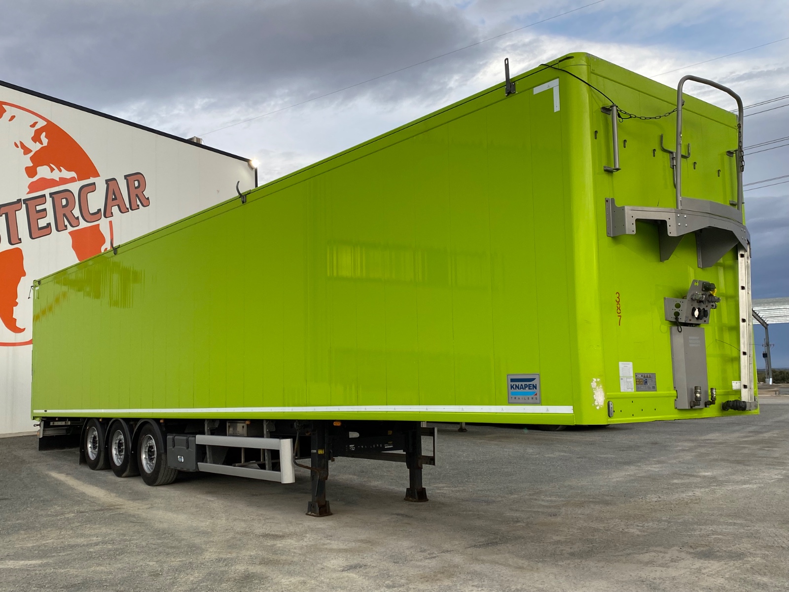 xpnk0c200ld074012 vista frontal esq der