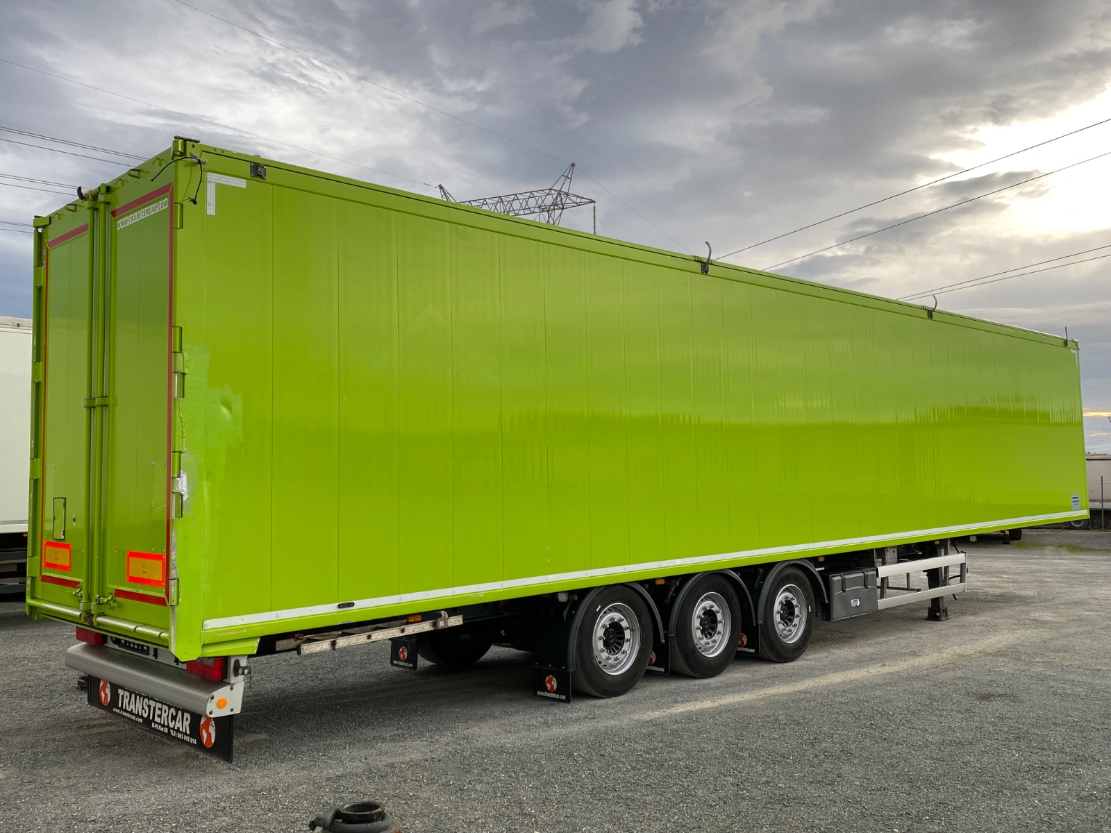 xpnk0c200ld074012 vista trasera esq der