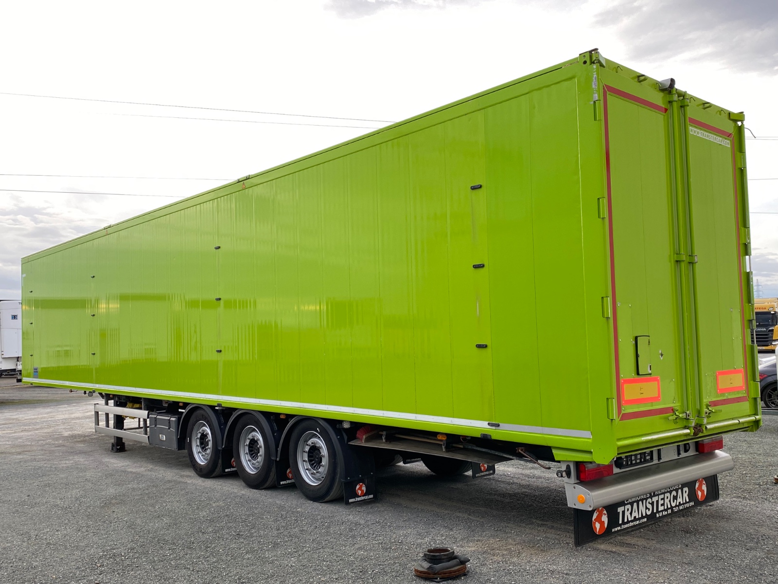 xpnk0c200ld074012 vista trasera esq izq