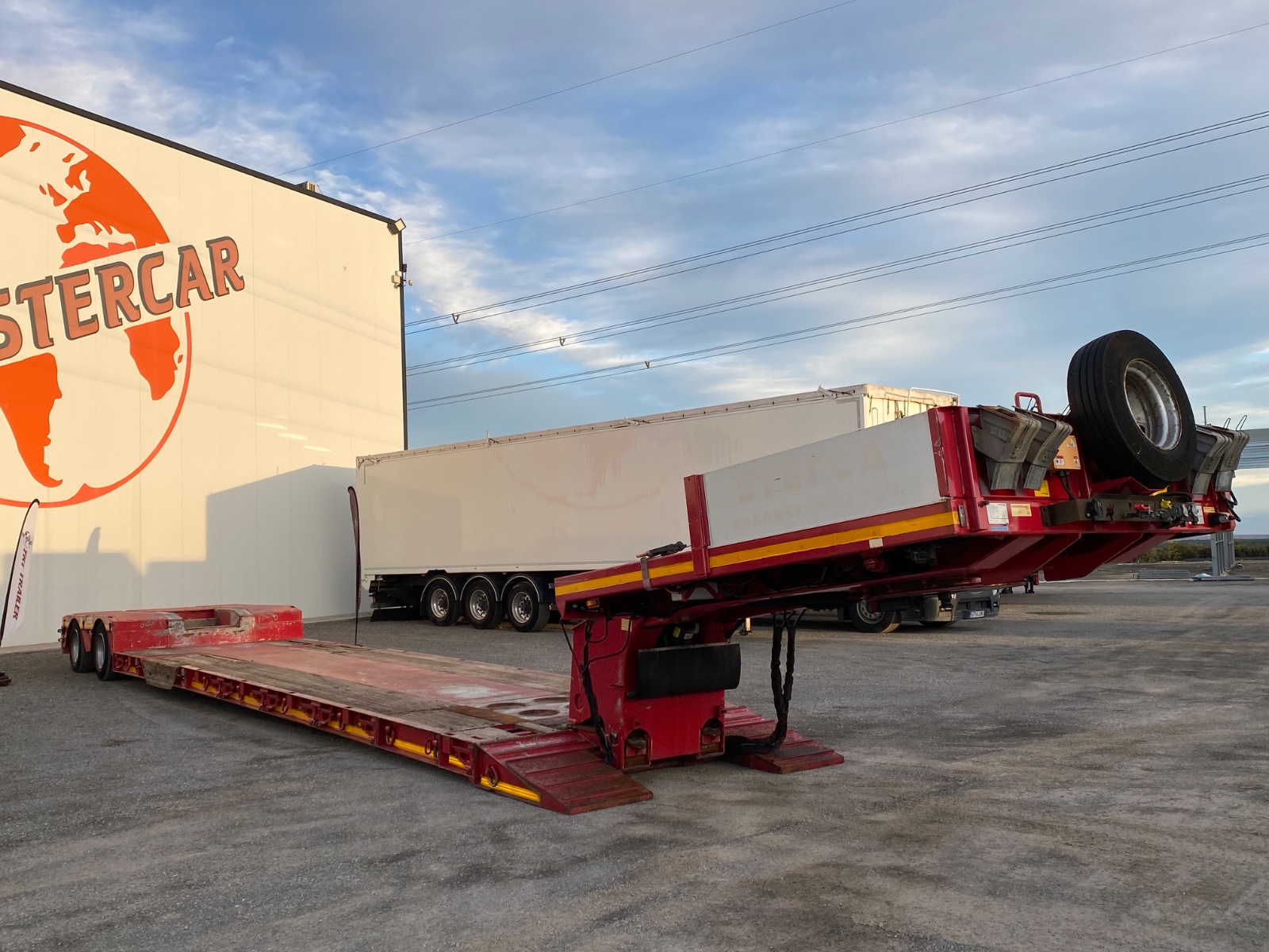 yaftl206000006055 vista frontal esq der