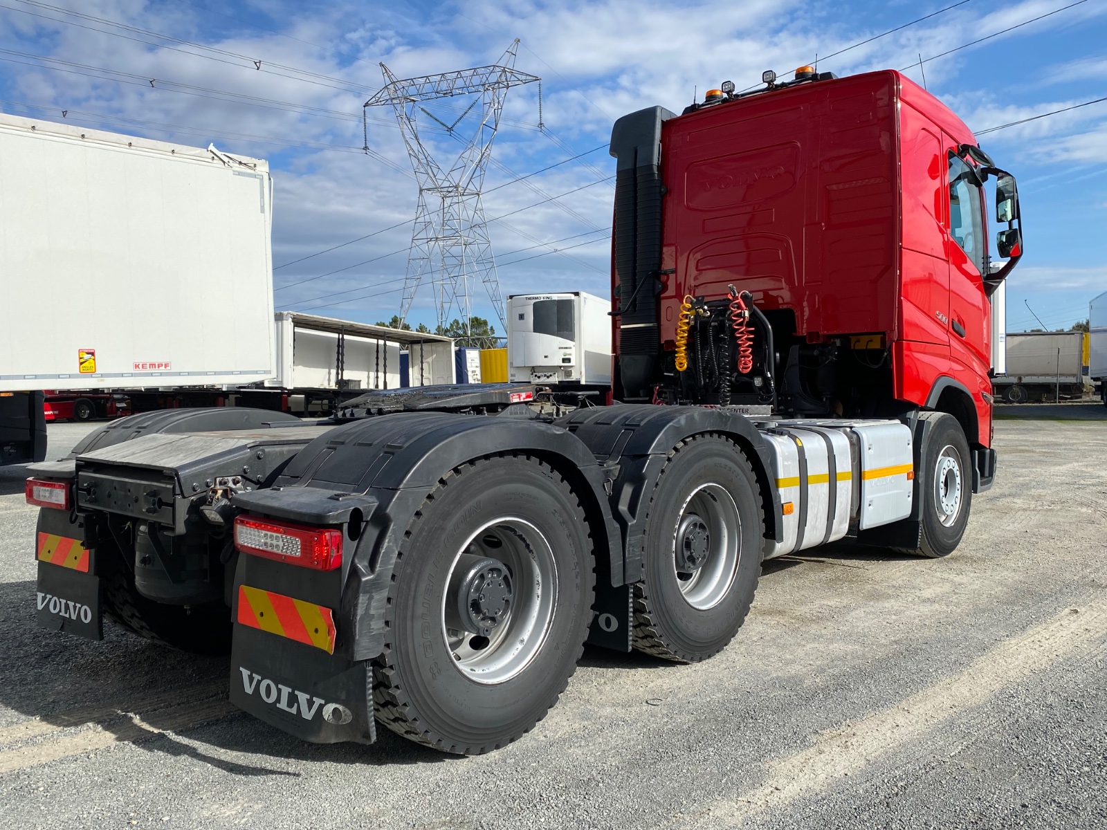 yv2rt40d8ma879097 vista trasera esq der